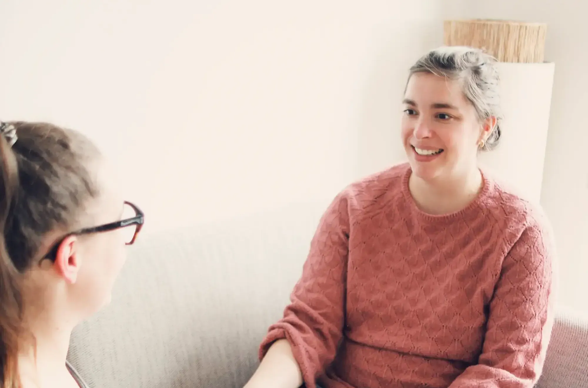 Séance d'accompagnement doula avec échange bienveillant